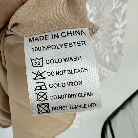 Ivy City Co White Midi Dress with Elegant Design - Picture 9 of 12